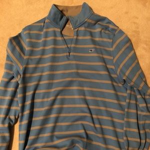 Vineyard Vines 1/4 zip up